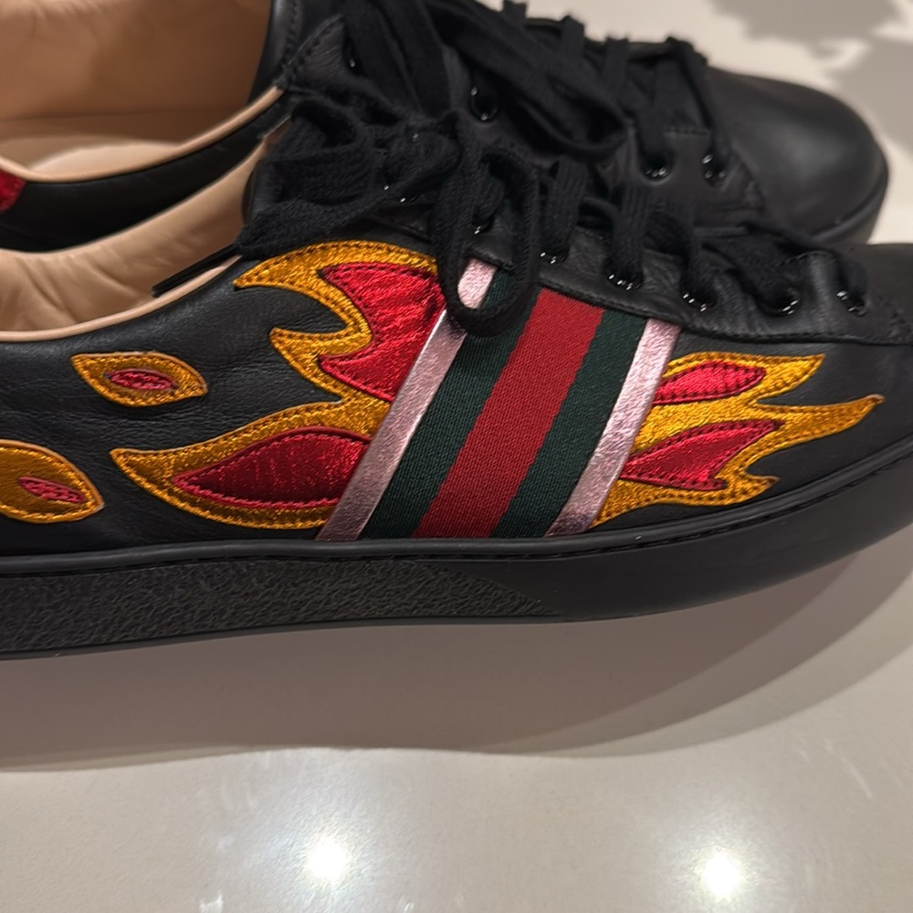 Gucci Ace Sneakers - Picture 2 of 8